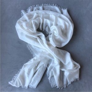 Nordstrom ~ Ivory/Cream Lightweight Scarf